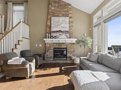 4 Hickory Drive - 4