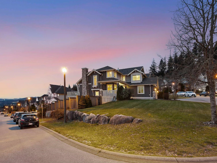 4 Hickory Drive, Port Moody, BC, V3H 5L9 - 40