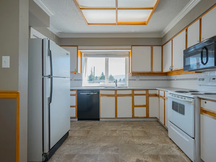 2443 Rideau Street, Abbotsford, BC, V2T 3N3 - 13