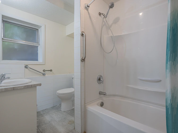 2443 Rideau Street, Abbotsford, BC, V2T 3N3 - 37