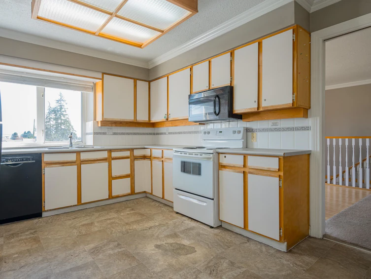 2443 Rideau Street, Abbotsford, BC, V2T 3N3 - 12