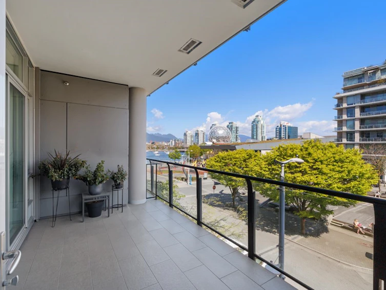 302-1625 Manitoba Street, Vancouver, BC, V5Y 0B8 - 24