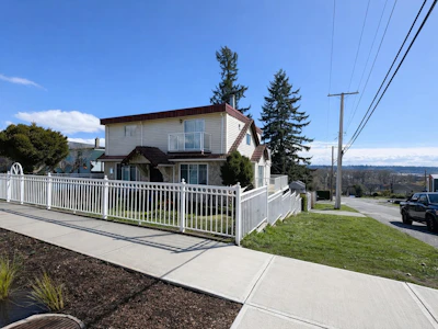 1728 Seventh Avenue - 4