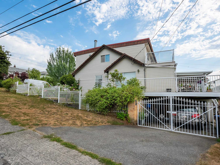 1728 Seventh Avenue, New Westminster, BC, V3M 2K8 - 40