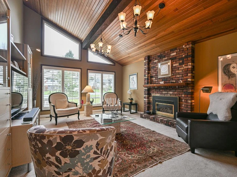 8631 Byron Road, Delta, BC, V4C 7P7 - 5