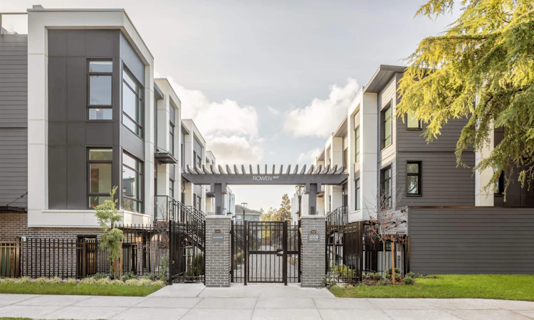 225-1010 W 47th Avenue