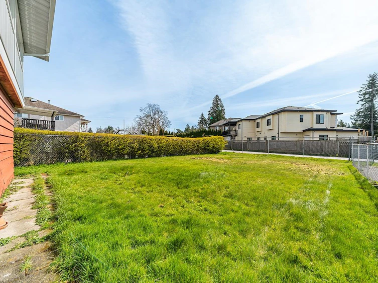 14058 72 Avenue, Surrey, BC, V3W 2P8 - 18
