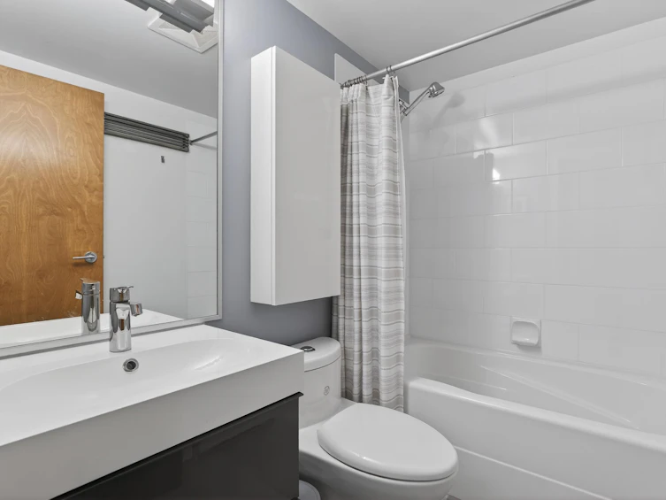 31-3855 Pender Street, Burnaby, BC, V5C 1W5 - 10