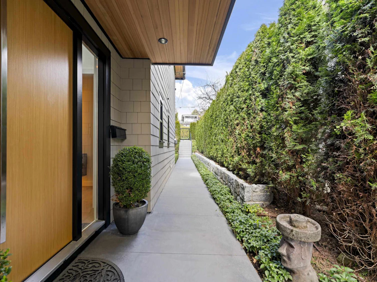 1230 Esquimalt Avenue, West Vancouver, BC, V7T 1K3 - 7