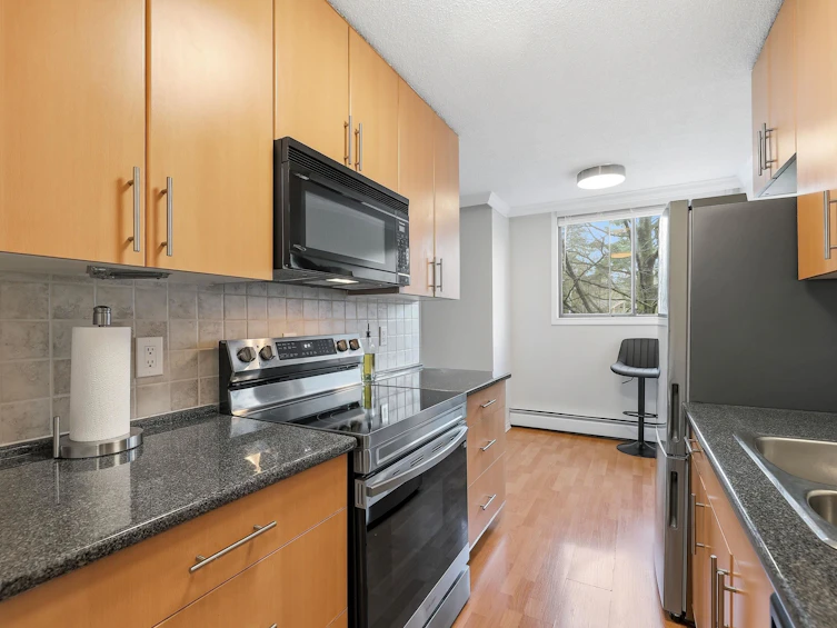 405-320 Royal Avenue, New Westminster, BC, V3L 5C6 - 14