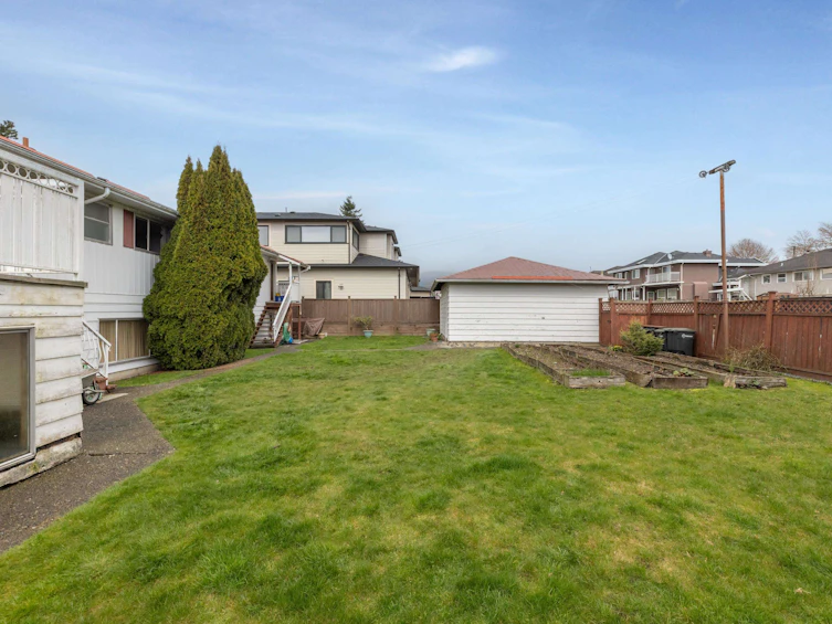894 Invergarry Avenue, Burnaby, BC, V5B 4M8 - 13