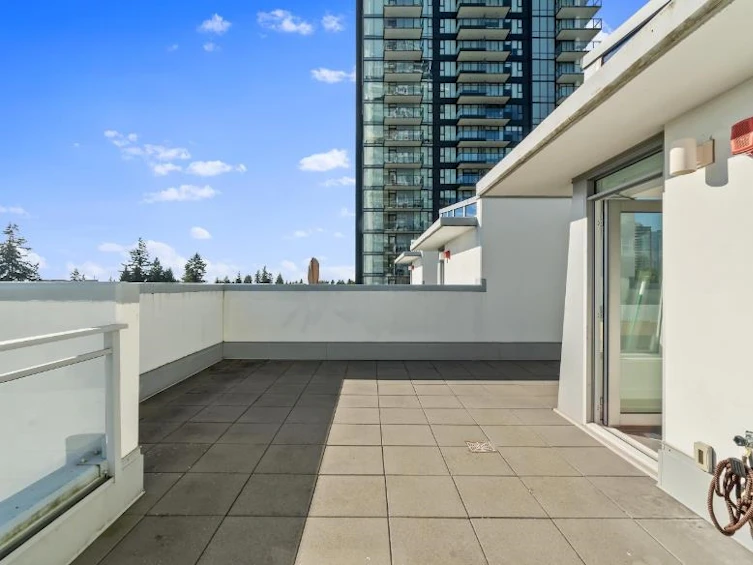 CH3-5051 Imperial Street, Burnaby, BC, V5J 0J3 - 11
