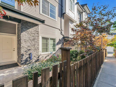 22-5867 129 Street - 3