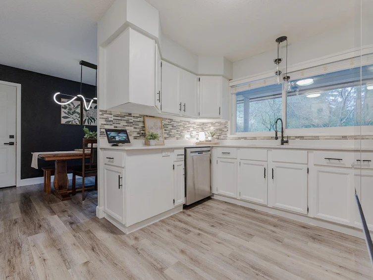 11277 Graham Street, Maple Ridge, BC, V2W 1M9 - 6