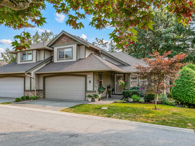 10 - 23281 Kanaka Way, Maple Ridge BC V2W 1Z2