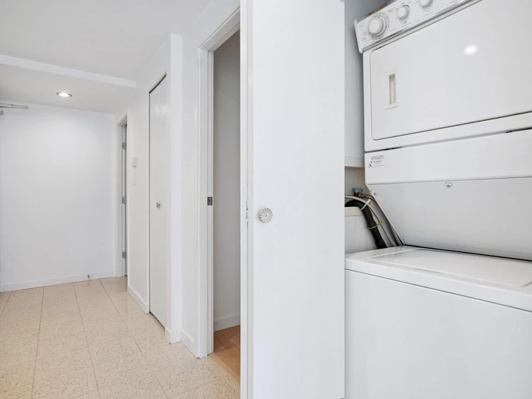 306-928 Beatty Street, Vancouver, BC, V6Z 3G6 - 12