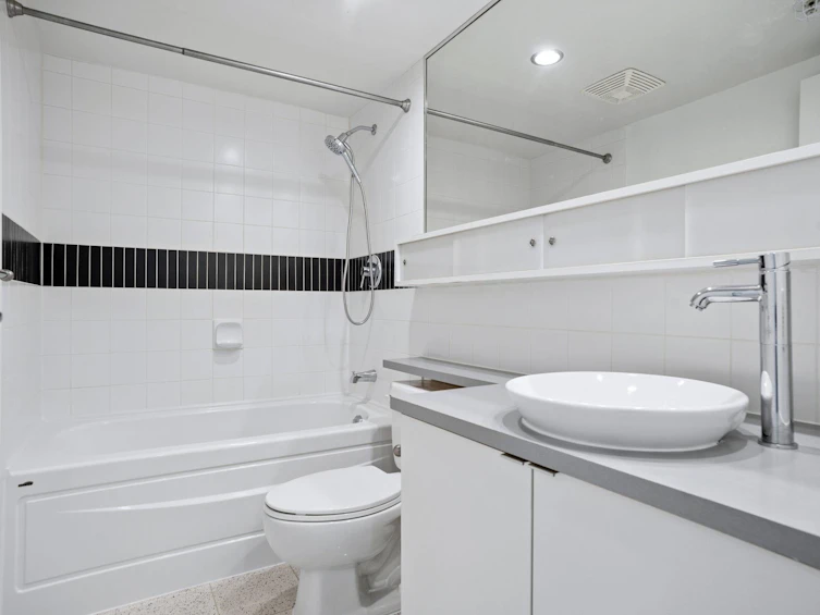306-928 Beatty Street, Vancouver, BC, V6Z 3G6 - 11