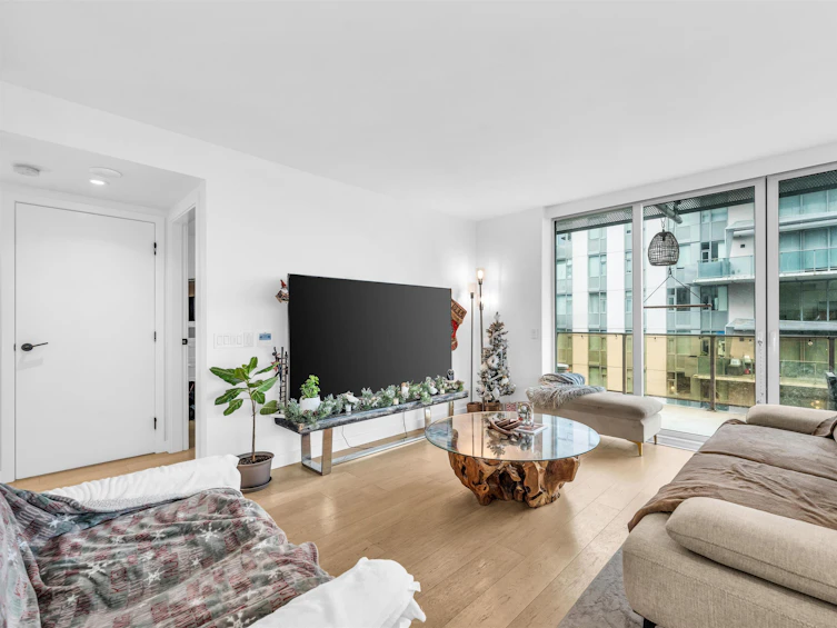 1401-1365 Davie Street, Vancouver, BC, V6E 1N5 - 4