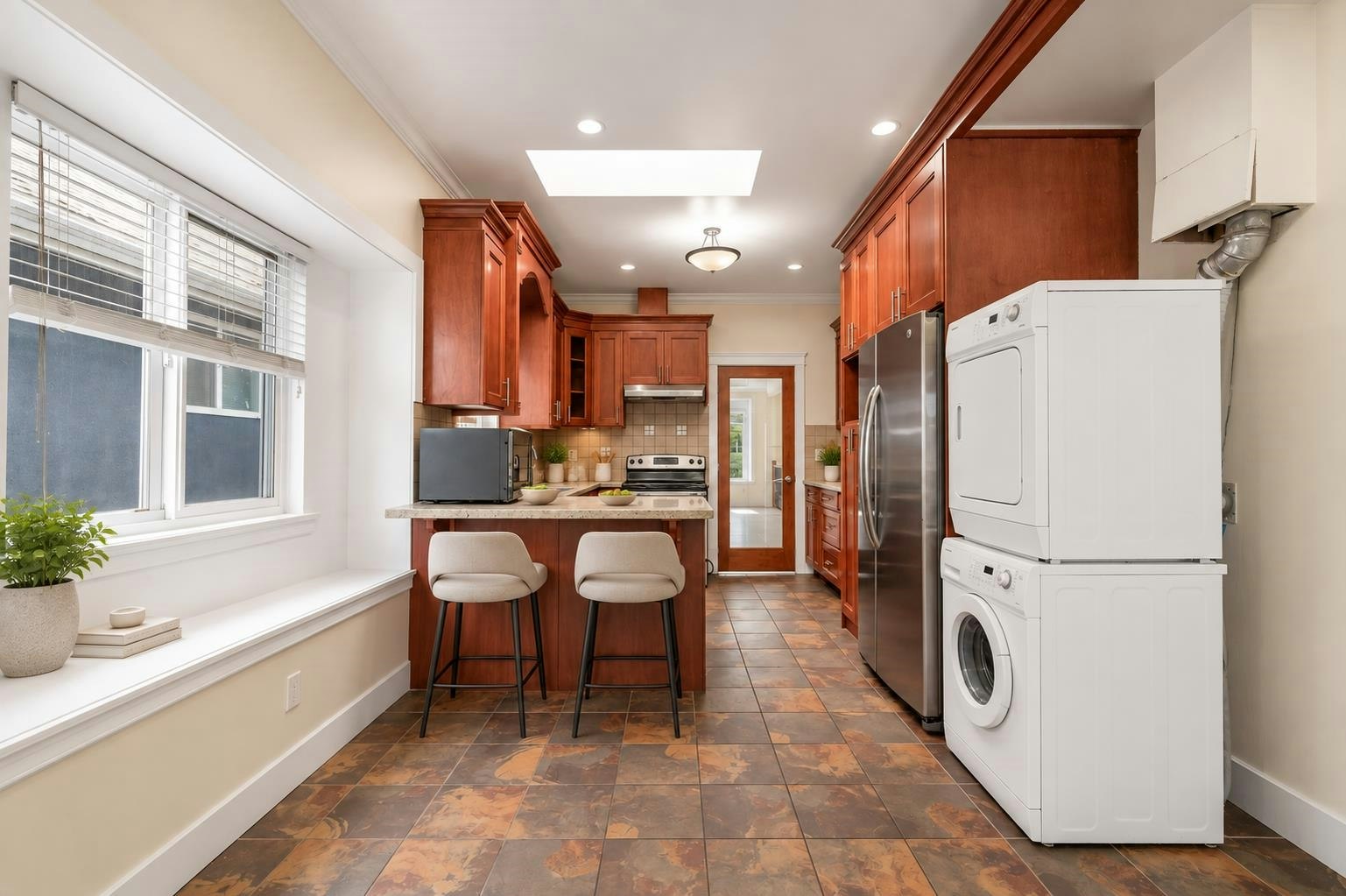 11215 Williams Road, Richmond, BC, V7A 1J2 - 2