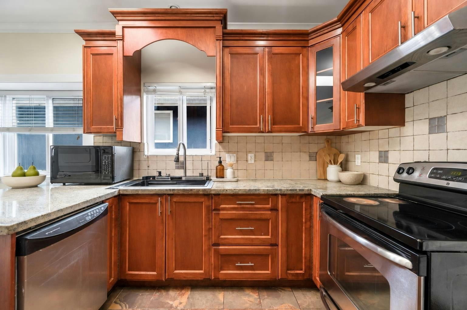 11215 Williams Road, Richmond, BC, V7A 1J2