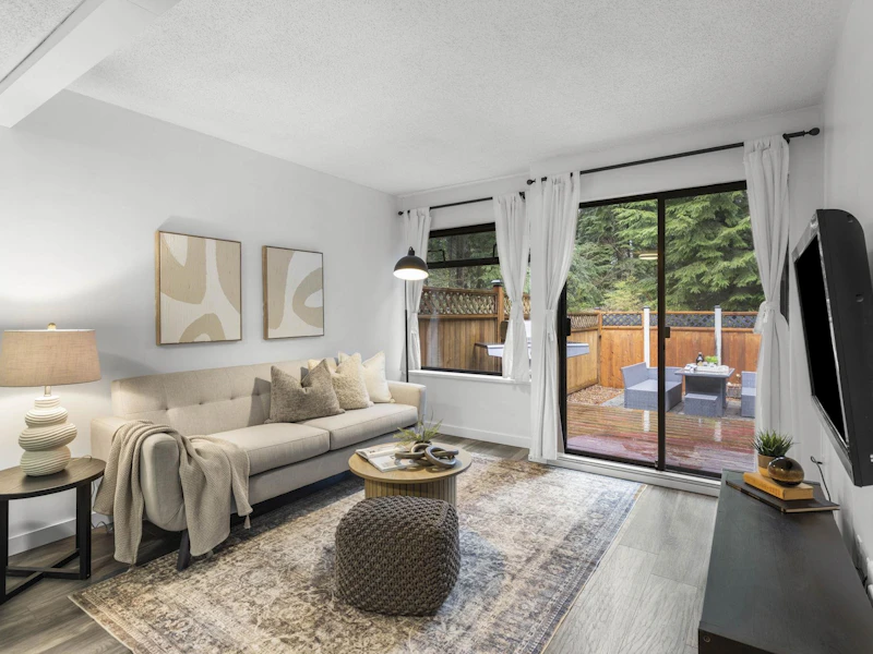 865 Blackstock Road, Port Moody BC V3H 3R9