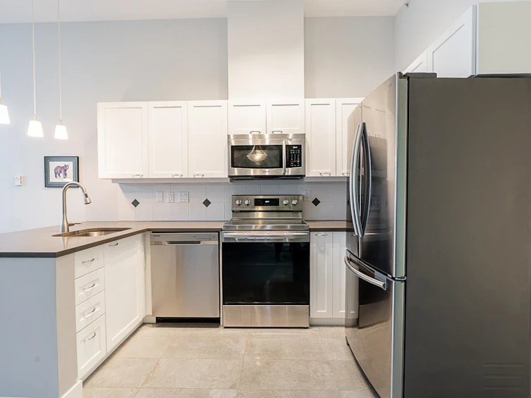 108-131 W 3rd Street, North Vancouver, BC, V7M 1E7 - 10