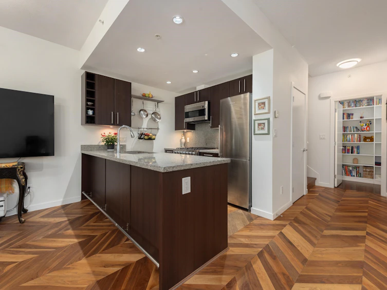 253-108 W 1st Avenue, Vancouver, BC, V5Y 0H4 - 7