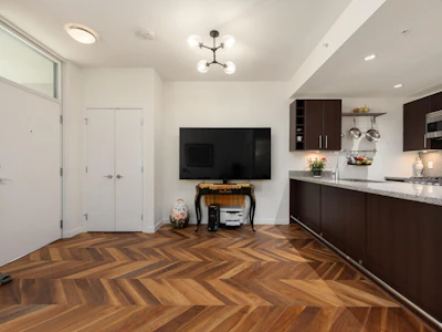 253-108 W 1st Avenue - 5