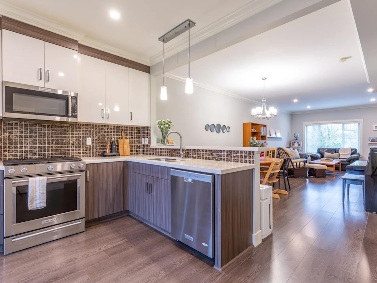60-19097 64 Avenue, Surrey, BC, V3S 6X5 - 3