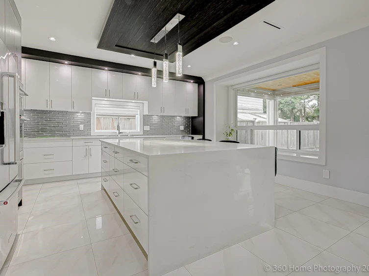 10780 River Drive, Richmond, BC, V6X 1Z4 - 10