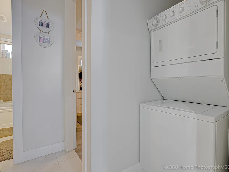 10780 River Drive, Richmond, BC, V6X 1Z4 - 32