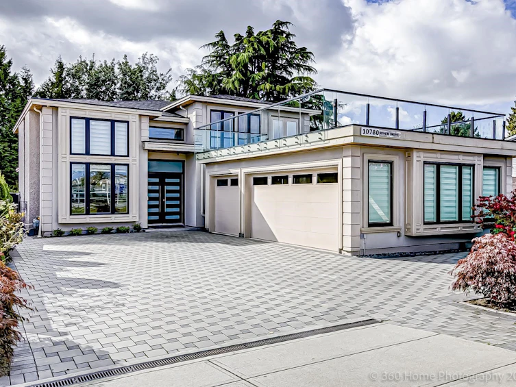 10780 River Drive, Richmond, BC, V6X 1Z4
