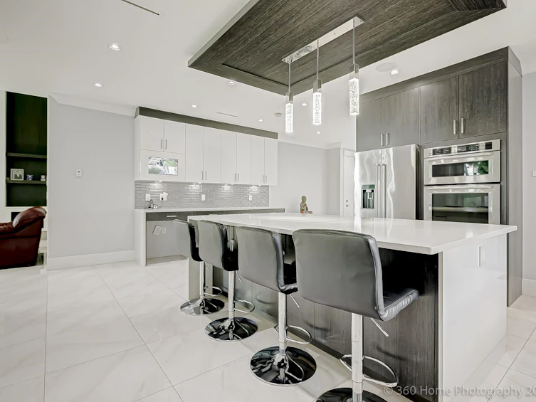 10780 River Drive, Richmond, BC, V6X 1Z4 - 12