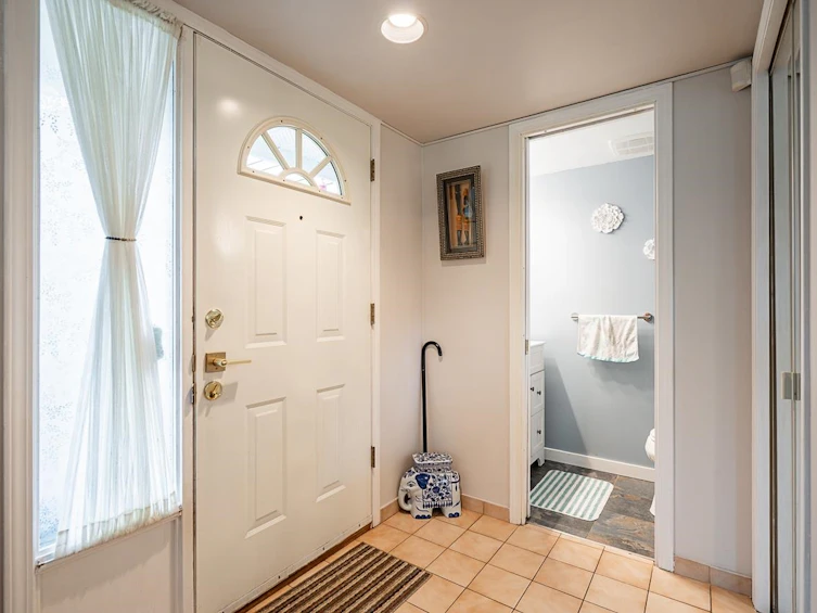 2952 Mt Seymour Parkway, North Vancouver, BC, V7H 1E9 - 4