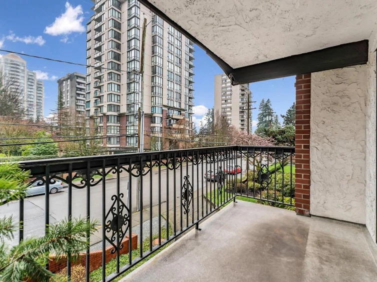 208-707 Hamilton Street, New Westminster, BC, V3M 2M7 - 5