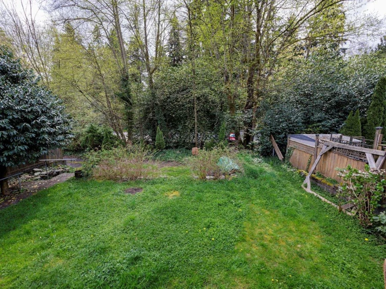 4339 Cliffmont Road, North Vancouver, BC, V7G 1J6 - 18