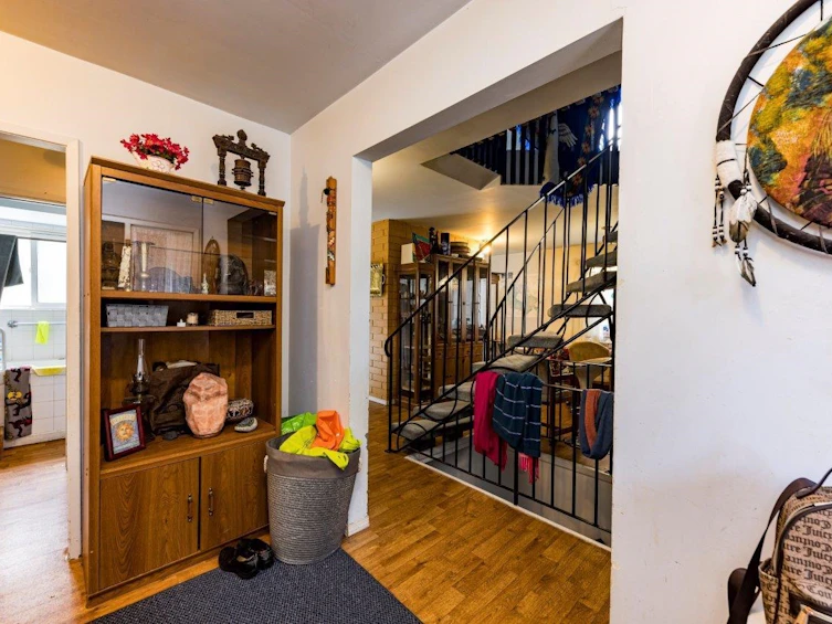 4339 Cliffmont Road, North Vancouver, BC, V7G 1J6 - 19