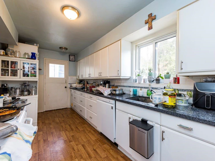 4339 Cliffmont Road, North Vancouver, BC, V7G 1J6 - 23