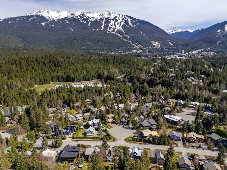 6444 Toad Hollow, Whistler, BC, V8E 0C5 - 31
