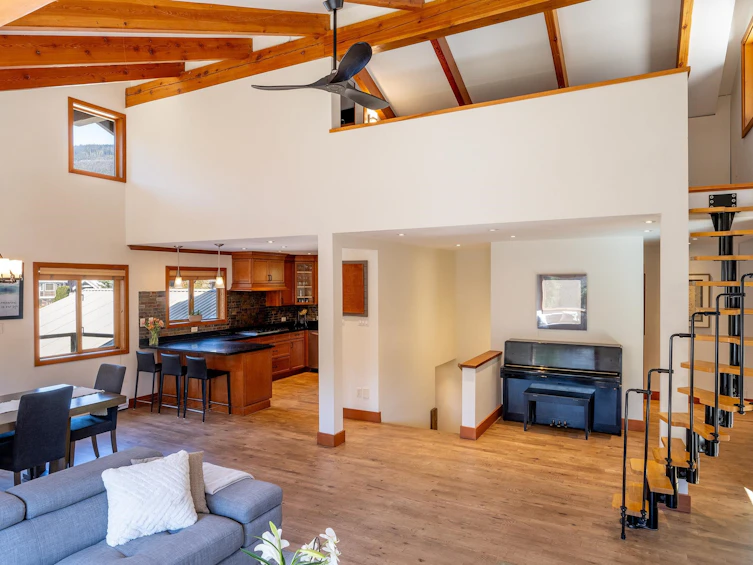 6444 Toad Hollow, Whistler, BC, V8E 0C5 - 7
