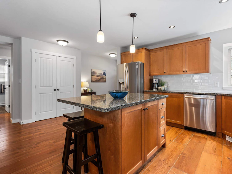 1855 Cherry Tree Lane, Cultus Lake, BC, V2R 0E1 - 11