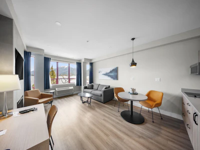 312A-160 Esplanade Avenue - 4