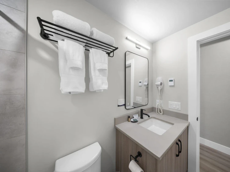 312A-160 Esplanade Avenue, Harrison Hot Springs, BC, V0M 1K0 - 18