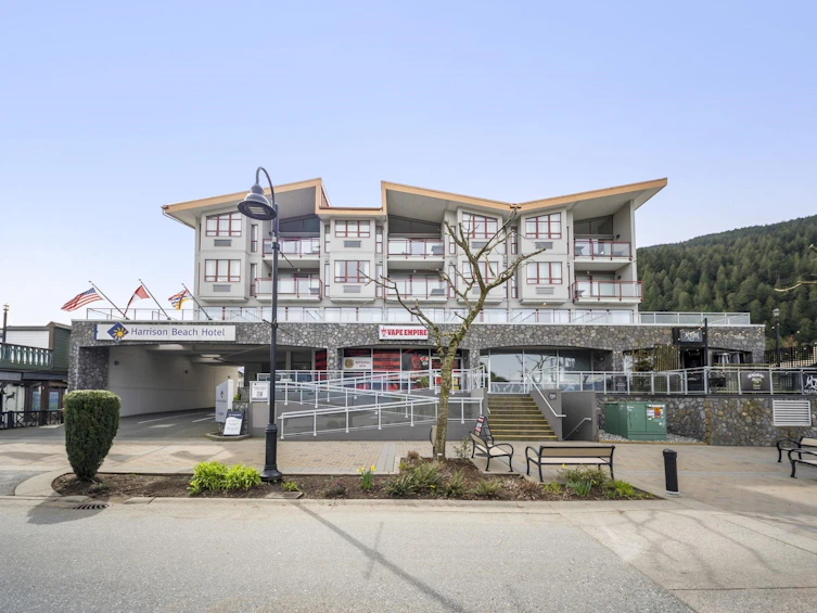 312A-160 Esplanade Avenue, Harrison Hot Springs, BC, V0M 1K0 - 2