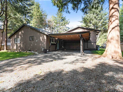 30 Robertson Crescent - 3