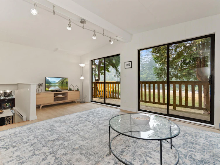 30 Robertson Crescent, Hope, BC, V0X 1L4 - 14