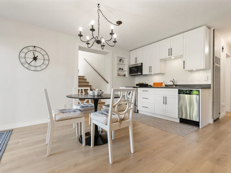 30 Robertson Crescent, Hope, BC, V0X 1L4 - 13