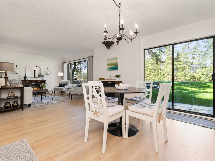 30 Robertson Crescent, Hope, BC, V0X 1L4 - 14