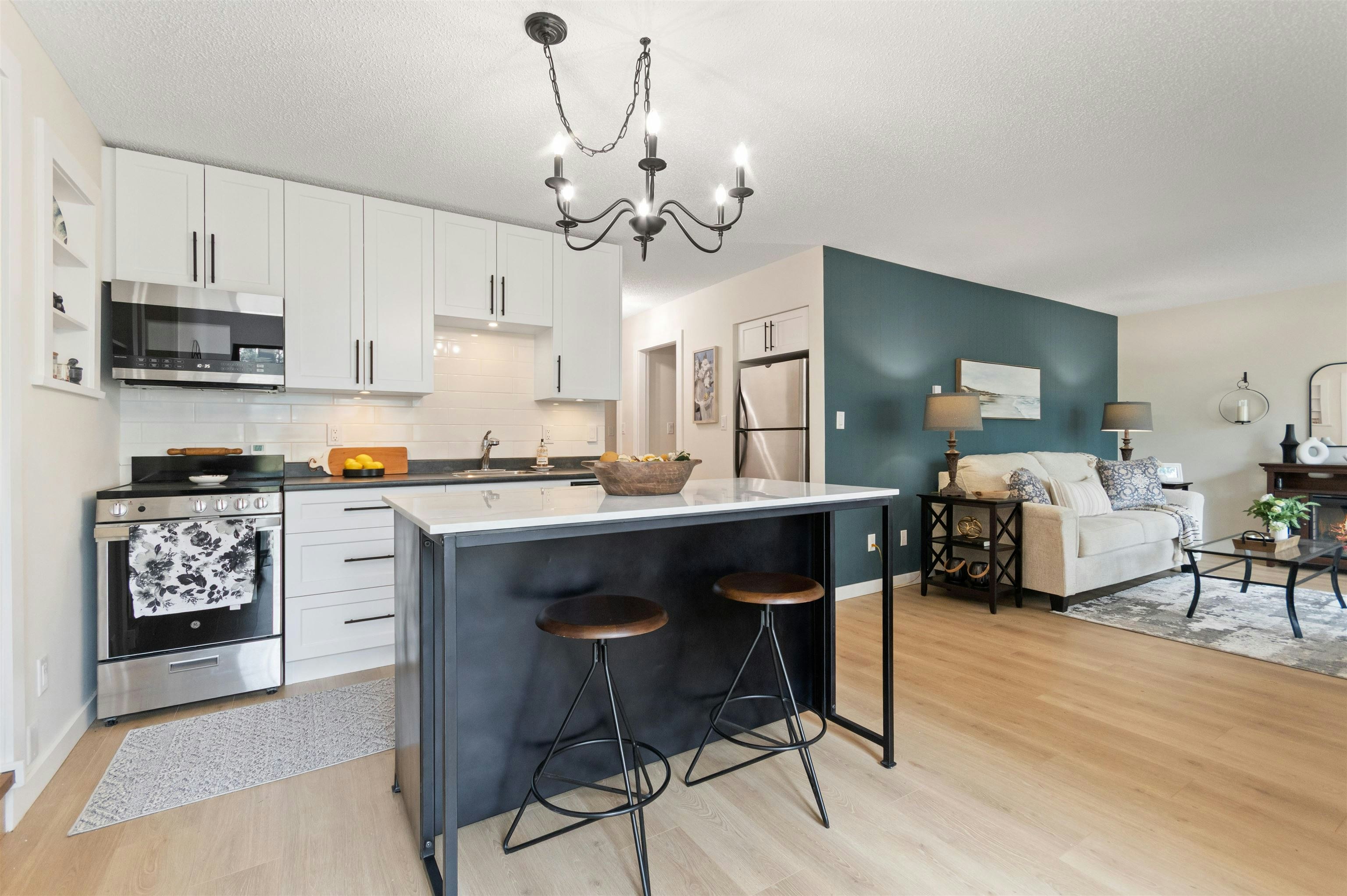 30 Robertson Crescent, Hope, BC, V0X 1L4 - 10