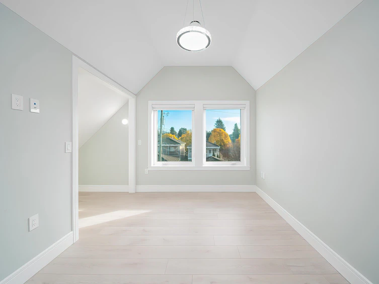 5350 Lanark Street, Vancouver, BC, V5P 2Y1 - 24